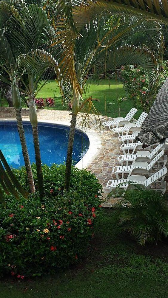 Delfin Beach Front Resort Естерильос Екстериор снимка